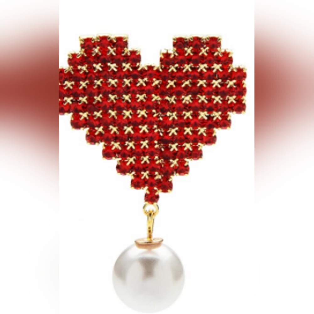 Red Crystal Pearl Drop Heart Brooch